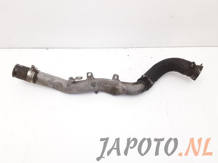 Gebrauchte Turboschlauch Toyota Verso 2.0 16V D-4D-F Preis € 51,45 Margenregelung angeboten von Japoto Parts B.V.