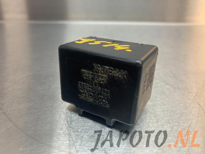 Begagnade Relä Toyota Verso 2.0 16V D-4D-F Pris € 15,74 Marginaltabell erbjuds av Japoto Parts B.V.