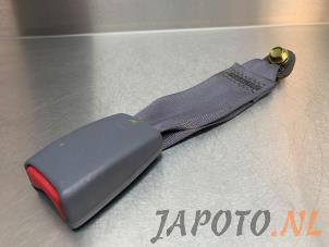 Used Rear seatbelt buckle, left Daihatsu Terios (J1) 1.3 16V 4x4 Price € 19,95 Margin scheme offered by Japoto Parts B.V.