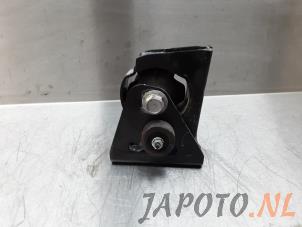 Usagé Support boîte de vitesse Toyota RAV4 (A3) 2.0 16V Valvematic 4x2 Prix € 24,95 Règlement à la marge proposé par Japoto Parts B.V.