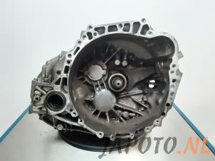 Used Gearbox Toyota Verso 2.0 16V D-4D-F Price € 250,00 Margin scheme offered by Japoto Parts B.V.