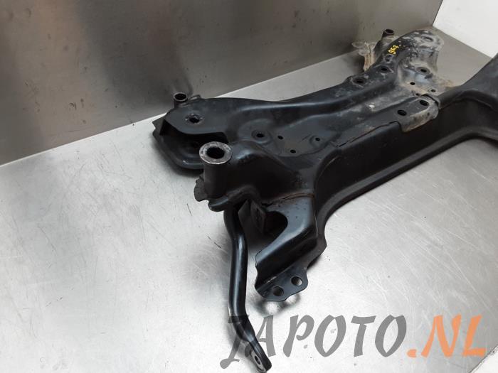Subframe Toyota RAV4 2.0 16V Valvematic 4x2 - 3ZRFAE