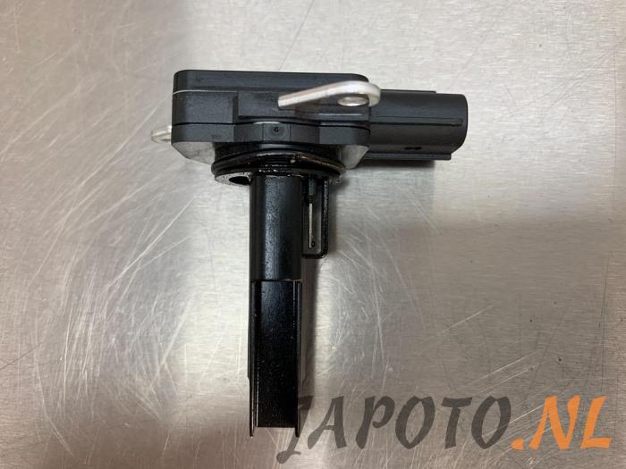 Usagé Débitmètre Toyota RAV4 (A3) 2.0 16V Valvematic 4x2 Prix € 20,95 Règlement à la marge proposé par Japoto Parts B.V.
