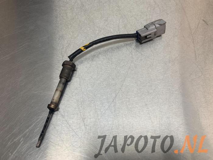 Particulate filter sensor from a Toyota Avensis Wagon (T25/B1E) 2.0 16V D-4D-F 2008