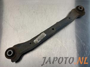Used Rear wishbone, right Kia Sportage (SL) 2.0 CVVT 16V 4x2 Price € 25,00 Margin scheme offered by Japoto Parts B.V.