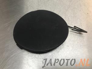 Used Rear towing eye cover Nissan Qashqai (J10) 2.0 16V Price € 9,99 Margin scheme offered by Japoto Parts B.V.