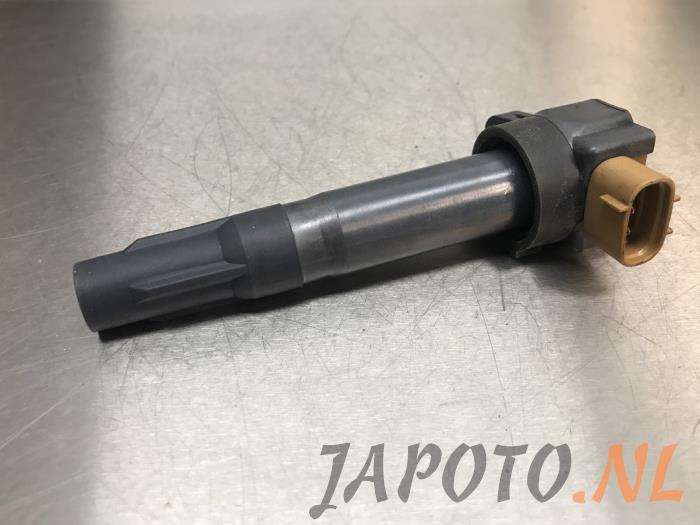Ignition coil from a Suzuki Vitara (LY/MY) 1.6 16V VVT AllGrip 2018