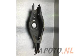 Used Lower wishbone, rear right Toyota Avensis Wagon (T27) 2.0 16V D-4D-F Price € 34,95 Margin scheme offered by Japoto Parts B.V.