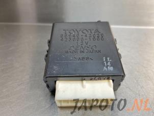 Used Wiper module Toyota RAV4 (A3) 2.0 16V Valvematic 4x4 Price € 24,95 Margin scheme offered by Japoto Parts B.V.