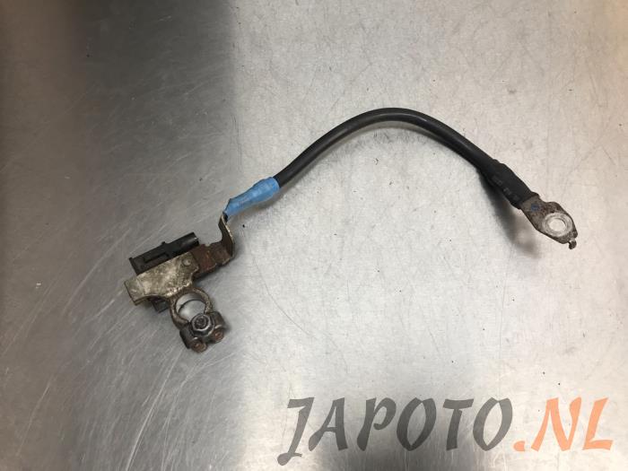 Begagnade Batterisensor Hyundai i20 (GBB) 1.2i 16V Pris € 31,70 Inklusive moms erbjuds av Japoto Parts B.V.