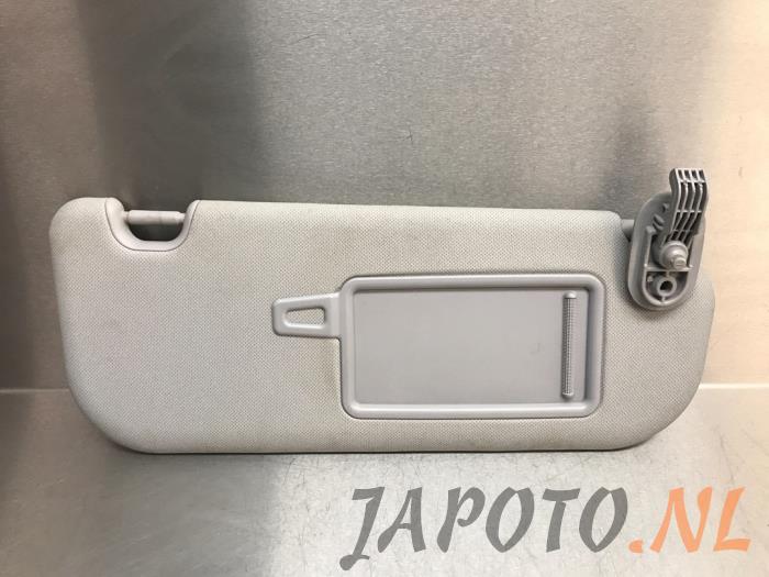 Hyundai I30 Sun visors stock