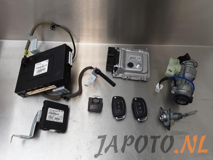 Used Ignition lock + computer Hyundai i20 (GBB) 1.2i 16V Price € 317,56 Inclusive VAT offered by Japoto Parts B.V.