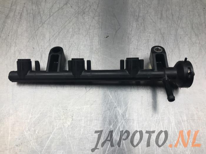 Usagé Système d'injection Daihatsu Sirion 2 (M3) 1.0 12V DVVT Prix € 20,95 Règlement à la marge proposé par Japoto Parts B.V.