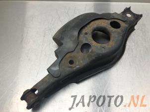 Usagé Bras de suspension bas arrière gauche Toyota RAV4 (A3) 2.0 16V Valvematic 4x4 Prix € 49,95 Règlement à la marge proposé par Japoto Parts B.V.