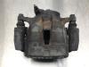 Toyota RAV4 (A3) 2.0 16V Valvematic 4x4 Etrier de frein (pince) avant droit
