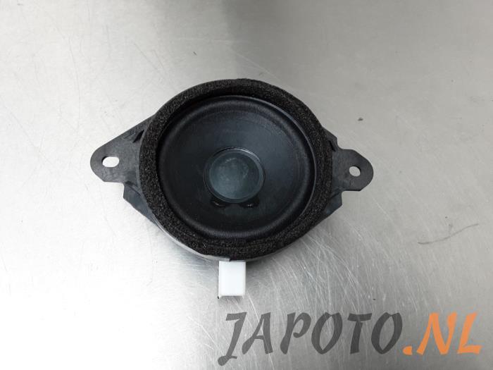 Begagnade Diskanthögtalare Mazda CX-5 I (KE,GH) 2.2 SkyActiv-D 16V 2WD Pris € 31,45 Marginaltabell erbjuds av Japoto Parts B.V.