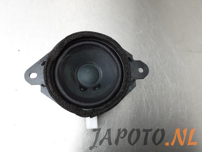 Begagnade Diskanthögtalare Mazda CX-5 I (KE,GH) 2.2 SkyActiv-D 16V 2WD Pris € 31,45 Marginaltabell erbjuds av Japoto Parts B.V.