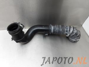 Used Air intake hose Mazda CX-5 (KE,GH) 2.2 SkyActiv-D 16V 2WD Price € 39,95 Margin scheme offered by Japoto Parts B.V.