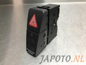 Used Panic lighting switch Suzuki SX4 S-Cross (JY) 1.6 16V Price € 9,95 Margin scheme offered by Japoto Parts B.V.
