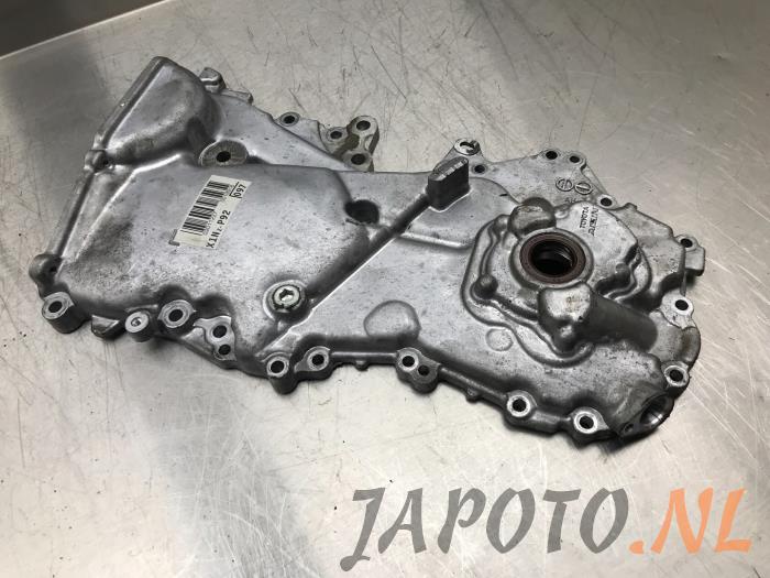 Timing cover from a Toyota Yaris III (P13) 1.5 16V Hybrid 2017