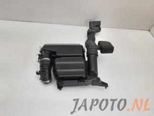Gebrauchte Luftfiltergehäuse Suzuki Ignis (MF) 1.2 Dual Jet 16V Smart Hybrid Preis € 90,75 Mit Mehrwertsteuer angeboten von Japoto Parts B.V.