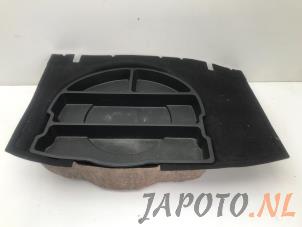 Usagé Tapis de coffre Hyundai iX20 (JC) 1.6i 16V Prix € 49,95 Règlement à la marge proposé par Japoto Parts B.V.