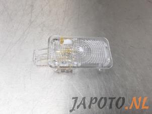 Gebrauchte Innenbeleuchtung hinten Suzuki Ignis (MF) 1.2 Dual Jet 16V Smart Hybrid Preis € 12,04 Mit Mehrwertsteuer angeboten von Japoto Parts B.V.