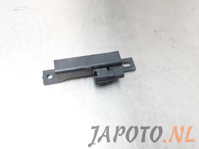 Używane Keyless Entry-Antena Nissan Juke (F15) 1.6 16V Cena € 10,45 Procedura marży oferowane przez Japoto Parts B.V.