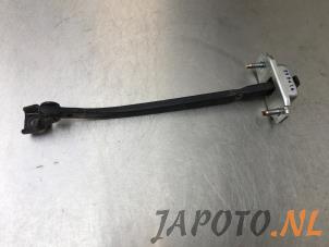 Used Rear door stop 4-door, right Isuzu D-Max (TFR/TFS) 2.5 D Twin Turbo 4x4 Price € 36,30 Inclusive VAT offered by Japoto Parts B.V.
