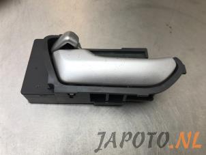 Used Door handle 4-door, front left Isuzu D-Max (TFR/TFS) 2.5 D Twin Turbo 4x4 Price € 18,14 Inclusive VAT offered by Japoto Parts B.V.