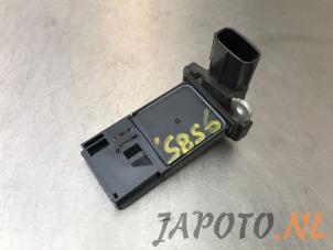 Używane Czujnik masy powietrza Isuzu D-Max (TFR/TFS) 2.5 D Twin Turbo 4x4 Cena € 48,39 Z VAT oferowane przez Japoto Parts B.V.