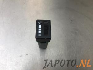 Used Cockpit dimmer Isuzu D-Max (TFR/TFS) 2.5 D Twin Turbo 4x4 Price € 18,15 Inclusive VAT offered by Japoto Parts B.V.