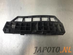 Used Rear bumper bracket, left Hyundai iX20 (JC) 1.6i 16V Price € 9,95 Margin scheme offered by Japoto Parts B.V.