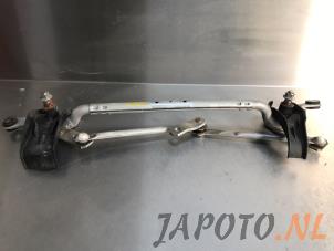 Usados Mecanismo de limpiaparabrisas Mazda 3 (BM/BN) 2.0 SkyActiv-G 120 16V Precio € 59,95 Norma de margen ofrecido por Japoto Parts B.V.
