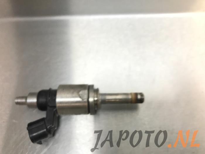 Injektor (Benzineinspritzung) van een Mazda 3 (BM/BN) 2.0 SkyActiv-G 120 16V 2016
