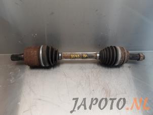 Usagé Arbre de transmission avant gauche Mazda CX-7 2.3 MZR DISI Turbo 16V Prix € 89,95 Règlement à la marge proposé par Japoto Parts B.V.