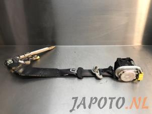 Used Front seatbelt, right Honda Jazz (GD/GE2/GE3) 1.4 i-Dsi Price € 44,99 Margin scheme offered by Japoto Parts B.V.