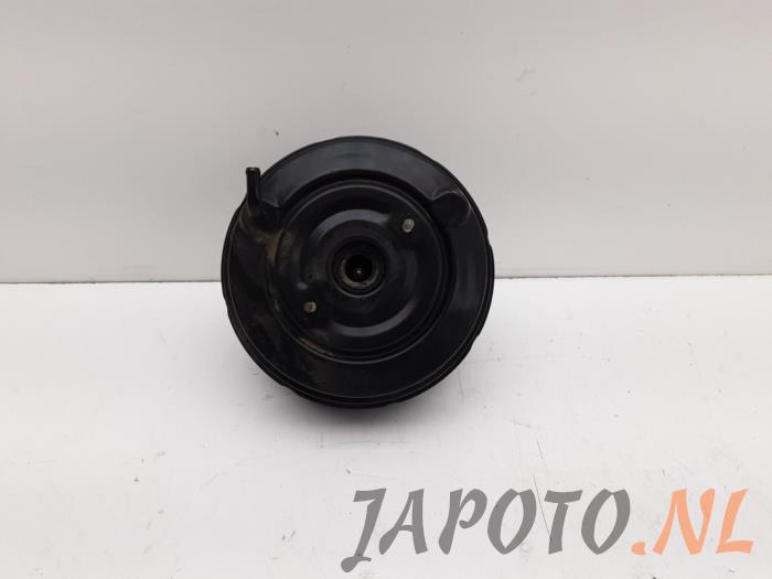 Usados Servofreno Subaru Legacy Wagon (BR) 2.5 16V Precio € 78,70 Norma de margen ofrecido por Japoto Parts B.V.