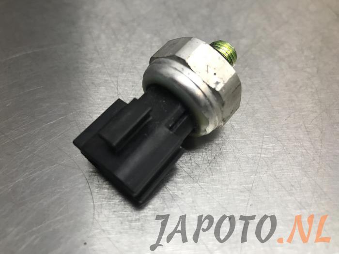 Begagnade Trycksensor, luftkonditionering Kia Pro cee'd (EDB3) 1.4 CVVT 16V Pris € 15,74 Marginaltabell erbjuds av Japoto Parts B.V.