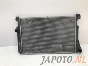 Used Radiator Toyota Avensis Wagon (T25/B1E) 2.0 16V D-4D-F Price € 39,00 Margin scheme offered by Japoto Parts B.V.