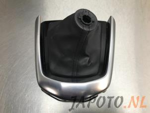 Gebrauchte Schaltungsüberzug Mazda 2 (DJ/DL) 1.5 SkyActiv-G 90 Preis € 24,95 Margenregelung angeboten von Japoto Parts B.V.