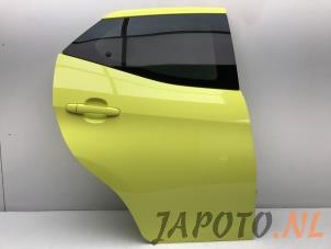 Usagé Portière 4portes arrière droite Toyota Aygo (B40) 1.0 12V VVT-i Prix € 199,00 Règlement à la marge proposé par Japoto Parts B.V.