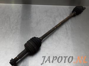 Usagé Arbre de transmission avant droit Toyota Aygo (B10) 1.0 12V VVT-i Prix € 19,95 Règlement à la marge proposé par Japoto Parts B.V.