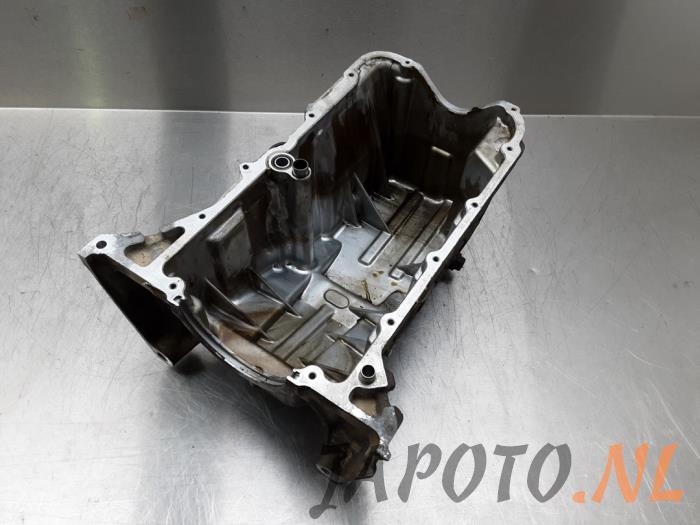 Ölwanne van een Honda Jazz (GD/GE2/GE3) 1.4 i-Dsi 2006