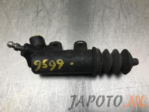 Usagé Embrayage cylindre auxiliaire Toyota RAV4 (A3) 2.2 D-CAT 16V 4x4 Prix € 19,95 Règlement à la marge proposé par Japoto Parts B.V.