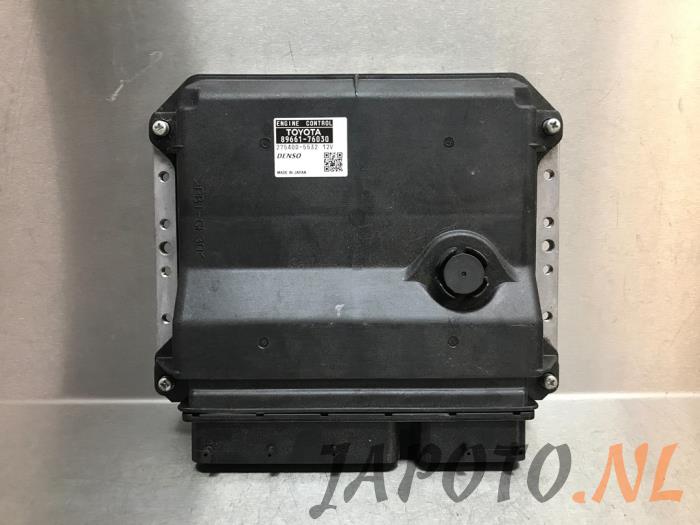 Used Ignition lock + computer Lexus CT 200h 1.8 16V Price € 262,45 Margin scheme offered by Japoto Parts B.V.