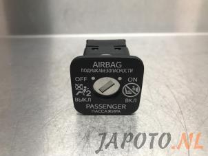 Used Airbag lock Lexus CT 200h 1.8 16V Price € 8,99 Margin scheme offered by Japoto Parts B.V.