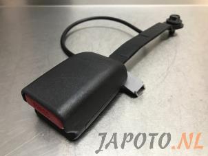 Used Front seatbelt buckle, left Mazda CX-5 (KE,GH) 2.2 SkyActiv-D 16V 2WD Price € 24,95 Margin scheme offered by Japoto Parts B.V.