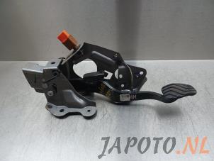 Used Brake pedal Nissan Qashqai (J11) 1.2 DIG-T 16V Price € 49,95 Margin scheme offered by Japoto Parts B.V.