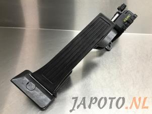 Used Accelerator pedal Hyundai iX35 (LM) 1.6 GDI 16V Price € 36,24 Inclusive VAT offered by Japoto Parts B.V.